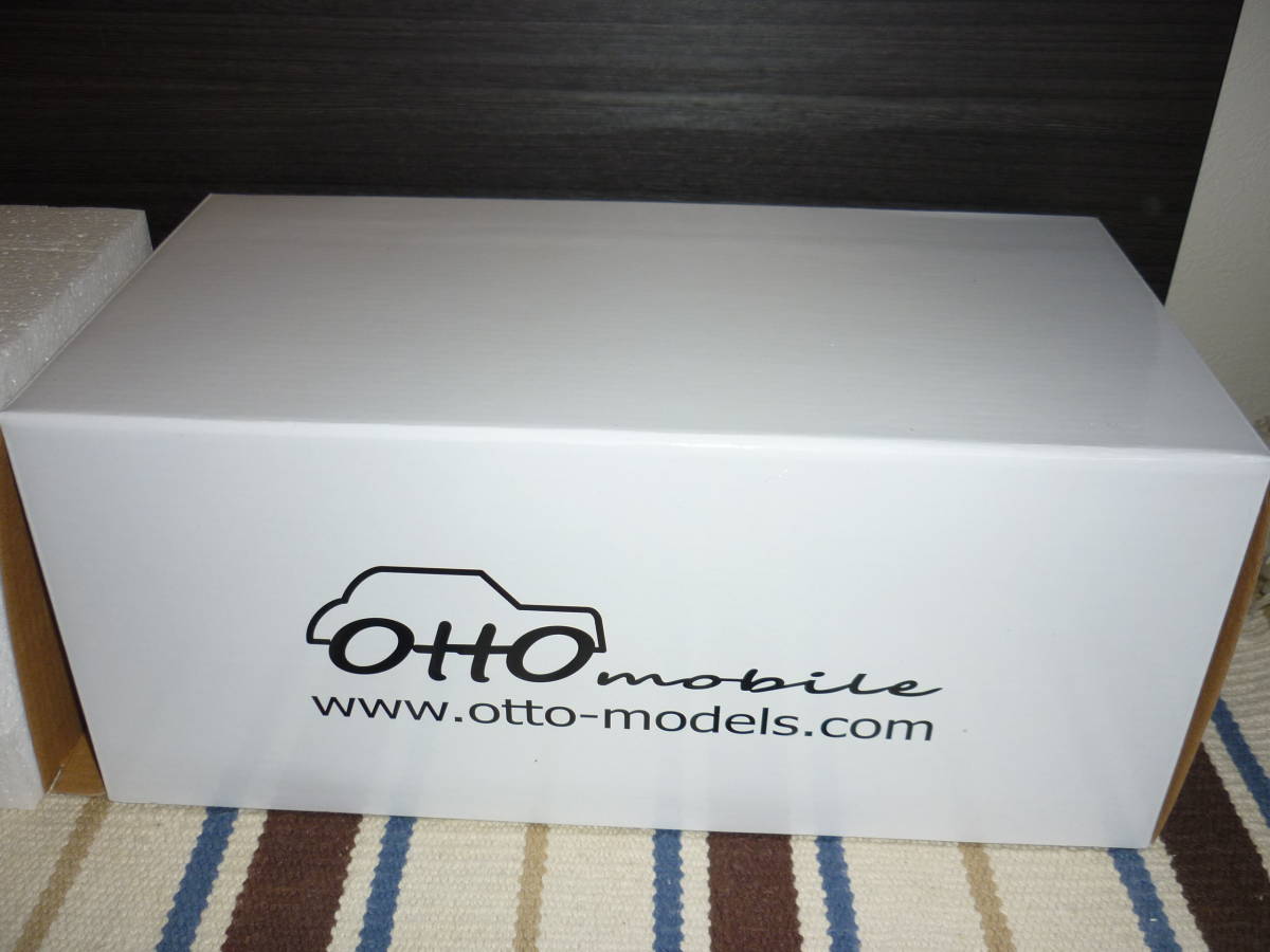 OttO 1/18 アルファロメオ ジュリア クアドリフォリオ レッド