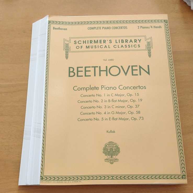 【裁断済み】【輸入楽譜】ベートーヴェン,ピアノ協奏曲全集 Beethoven コンチェルト Concerto ピアノ譜_画像1