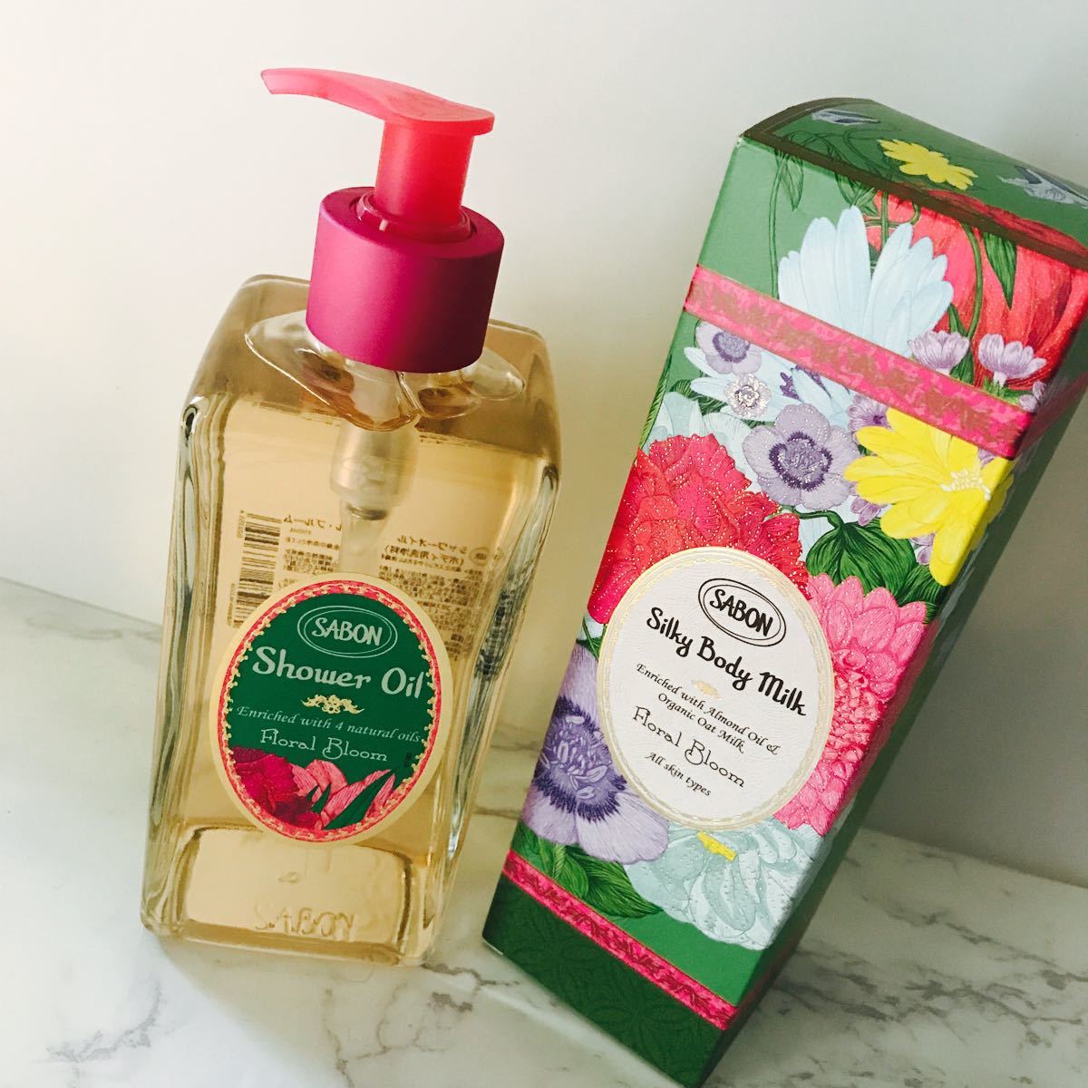 SABON フローラル・ブルーム　シャワーオイル＆シルキーボディミルクセット