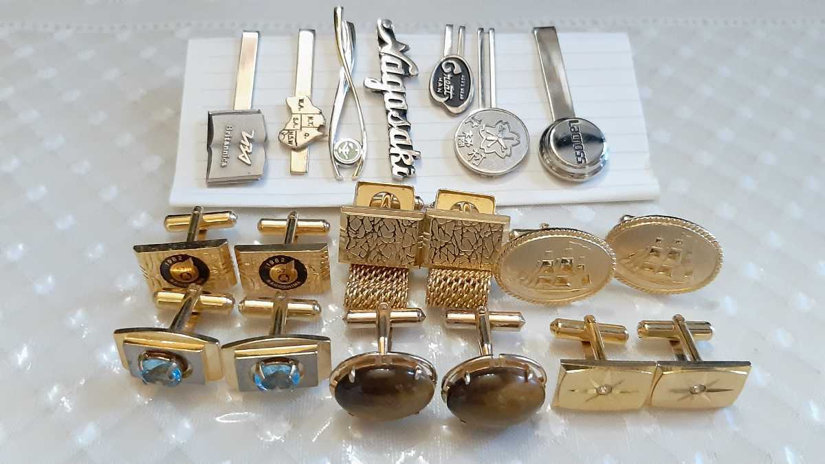 M10 19-3 アクセサリー セット 中古 メンズ カフス ネクタイピン クリップ 金銀メッキ ゴールド シルバー ビンテージ レトロ ボタン まとめ
