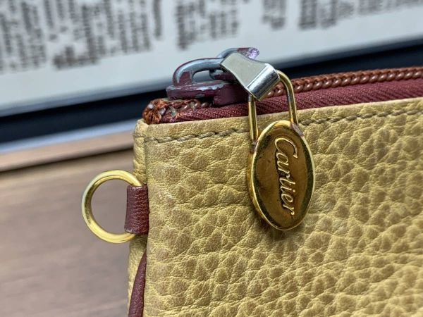 *Cartier Cartier сумка светло-коричневый Must линия бардачок USED*