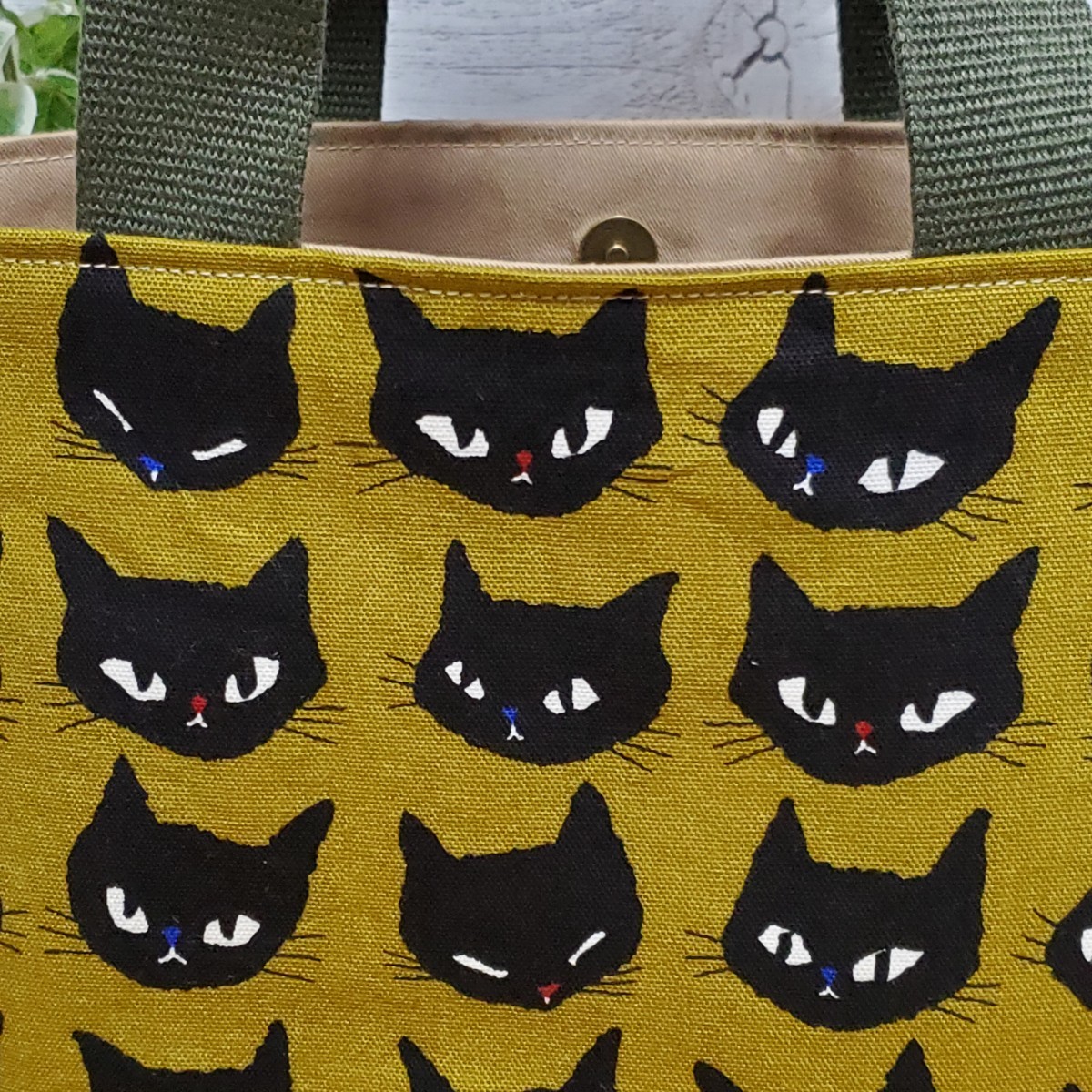 ミニトートバッグ&ミニ巾着『カラシ色に黒猫×カーキ』