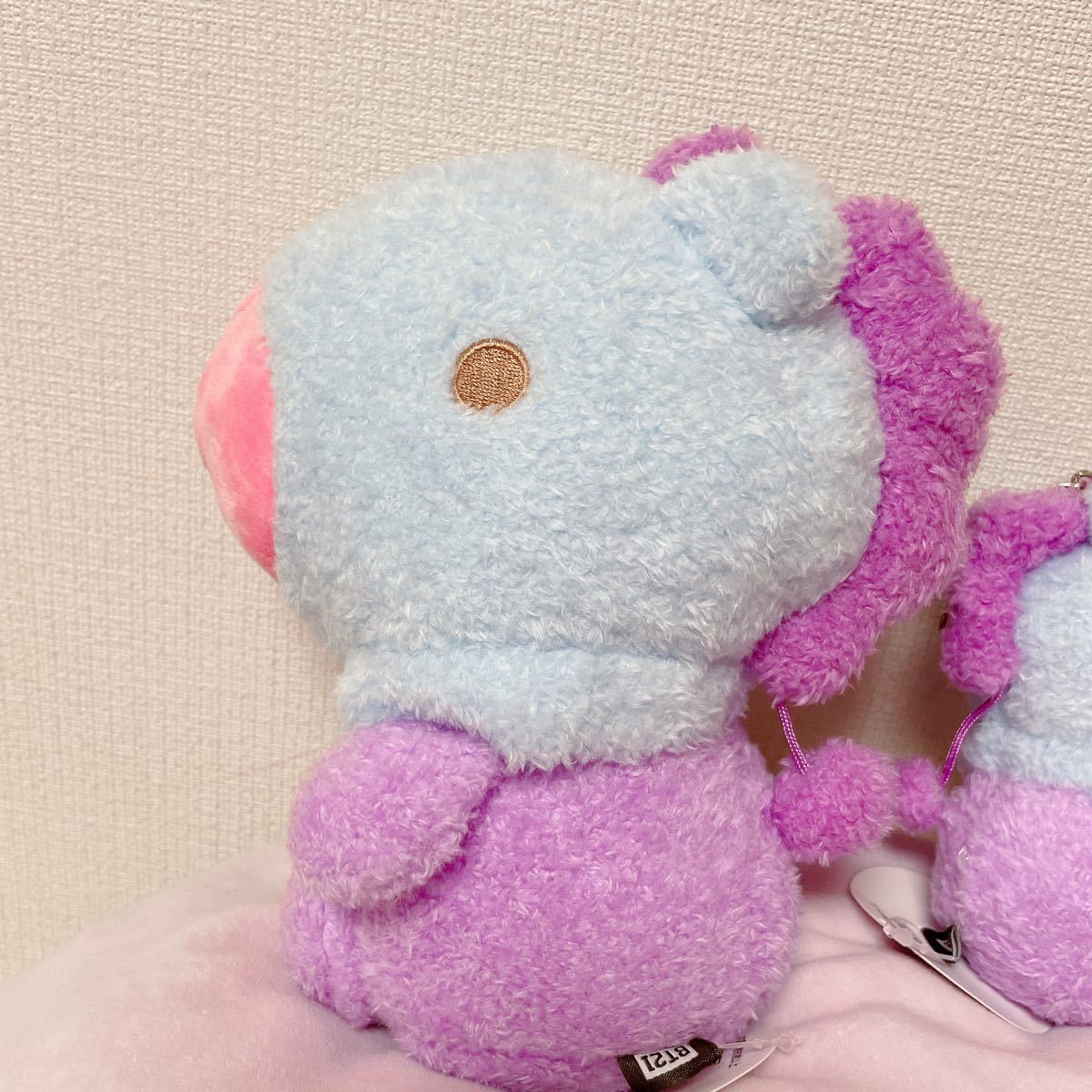 MANG キーホルダー ぬいぐるみ JーHOPE ホソク BTS bt21 新品