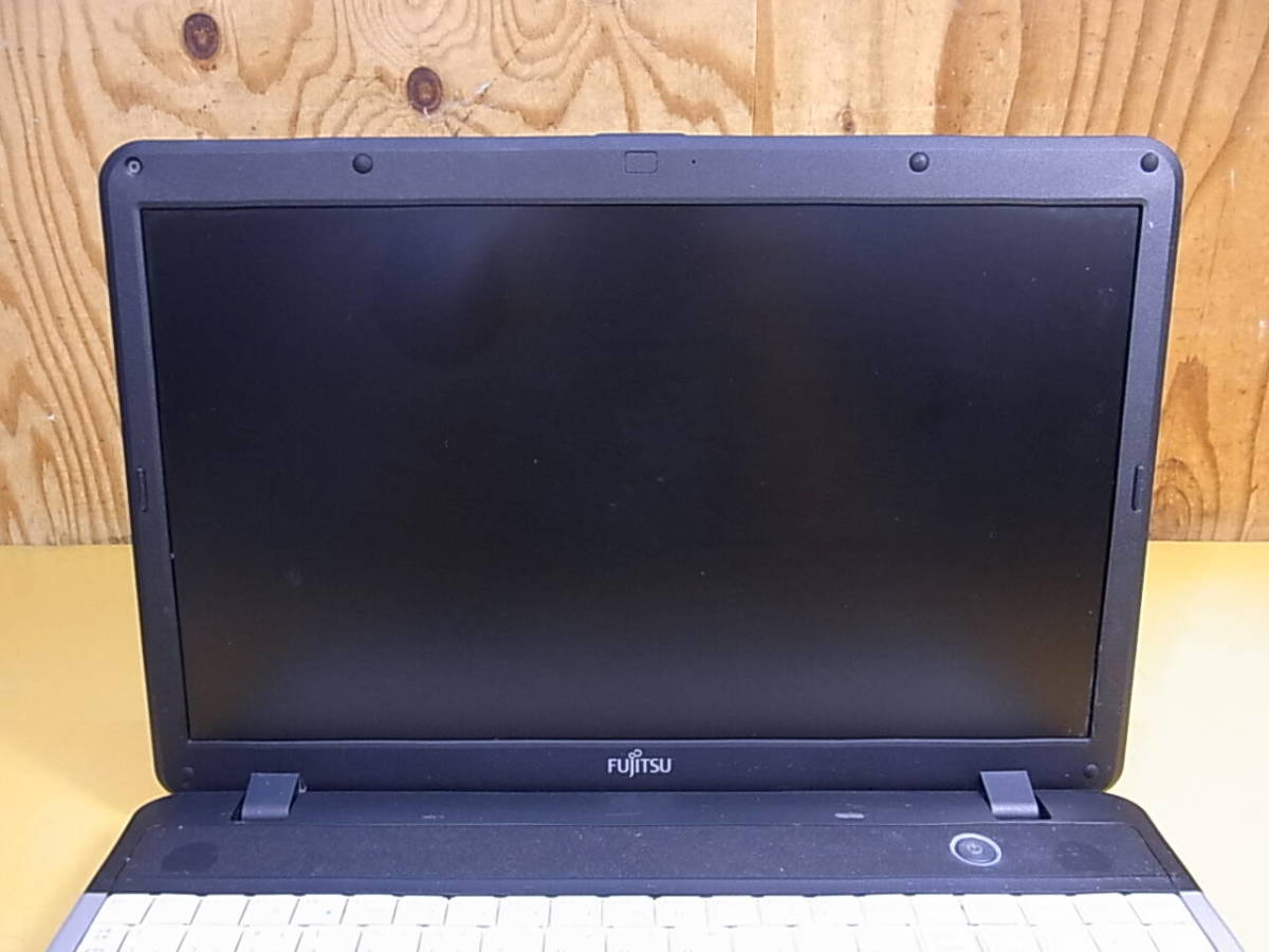 □P/992☆富士通 FUJITSU☆15.6型ノートパソコン☆LIFEBOOK A531/CX☆Core i3-2330M☆HDD/メモリ/OSなし☆動作不明☆ジャンク_画像5