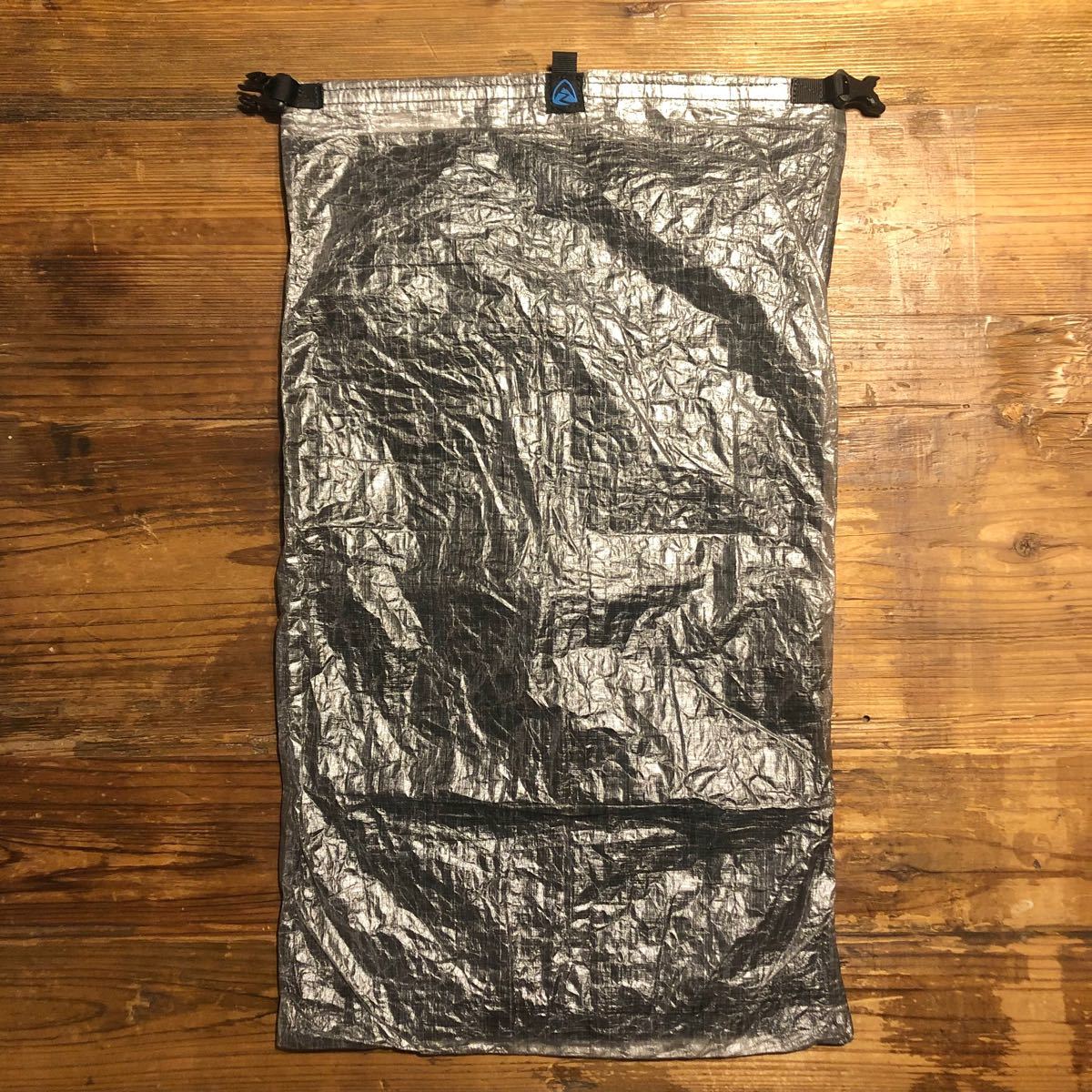 【新品・未使用】Zpacks Medium-Plus Pillow Dry Bag ダイニーマ ドライバッグ Dyneema