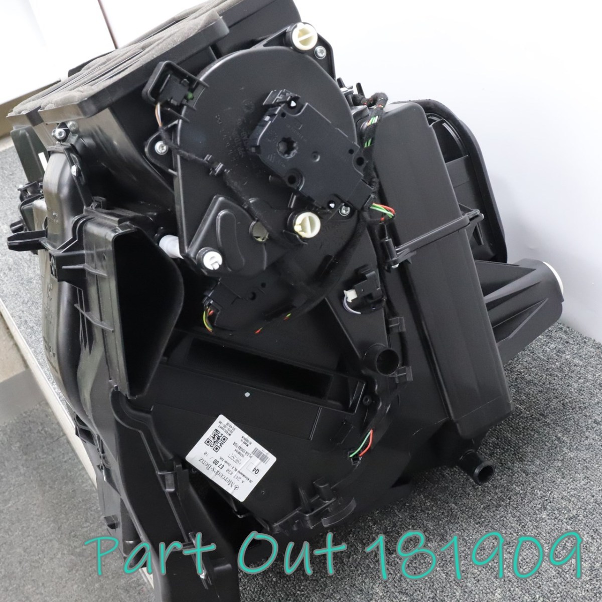 [M-20]ベンツ W177 A200d エバポレーター ヒーターコア エアコンユニット AMG ライン 中古_画像7