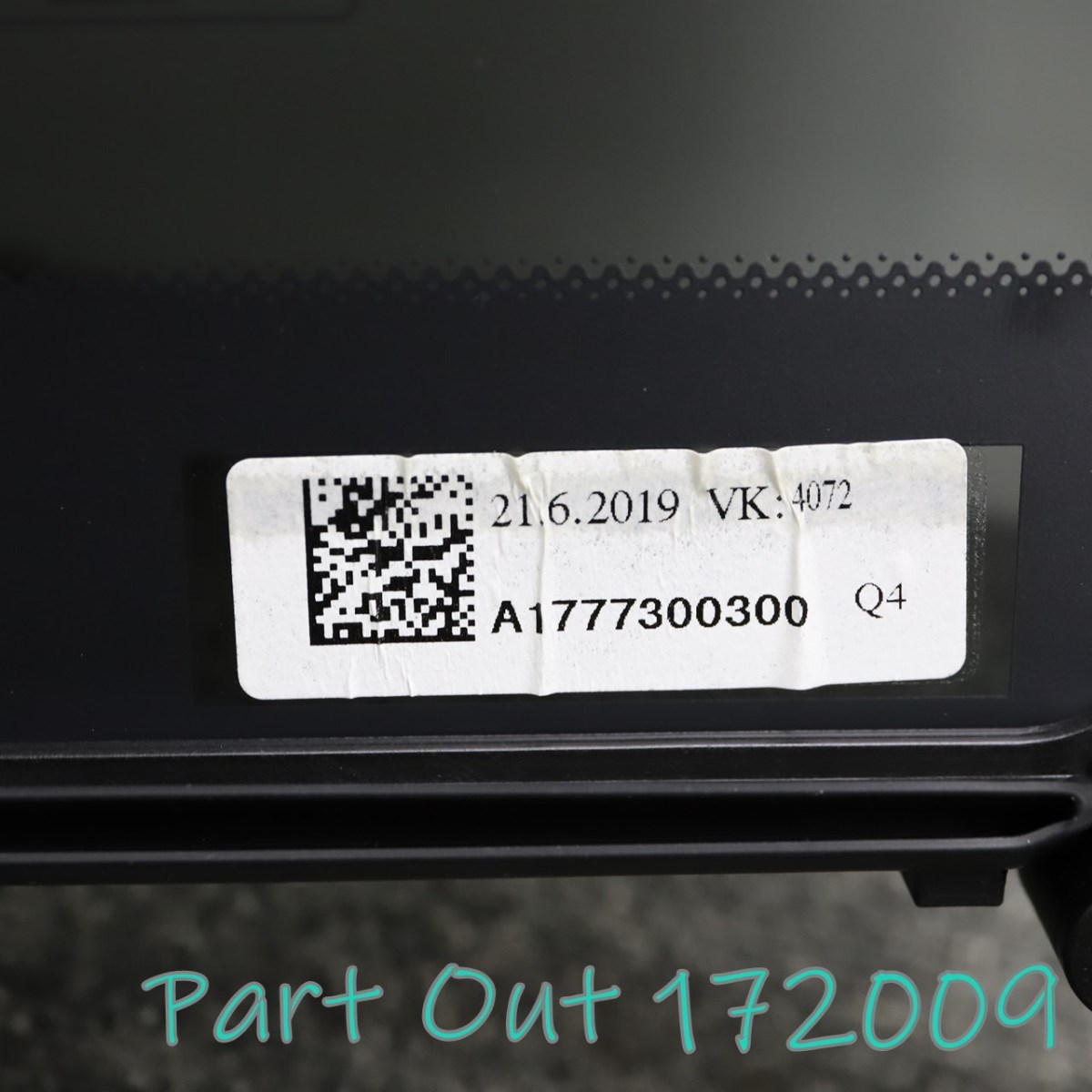 [M-20] Benz W177 A200d left rear door glass triangle window fixing parts glass A1777300300 AMG line used 