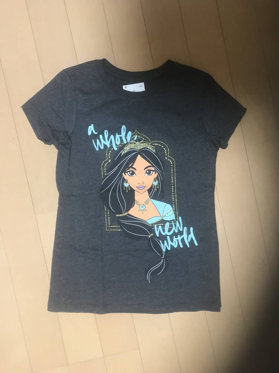  Kids ребенок одежда девушки короткий рукав t рубашка 2 листов . низ 1 листов итого 3 позиций комплект 8 лет ~10 лет Disney Aladdin h&m.. не использовался бирка нет 