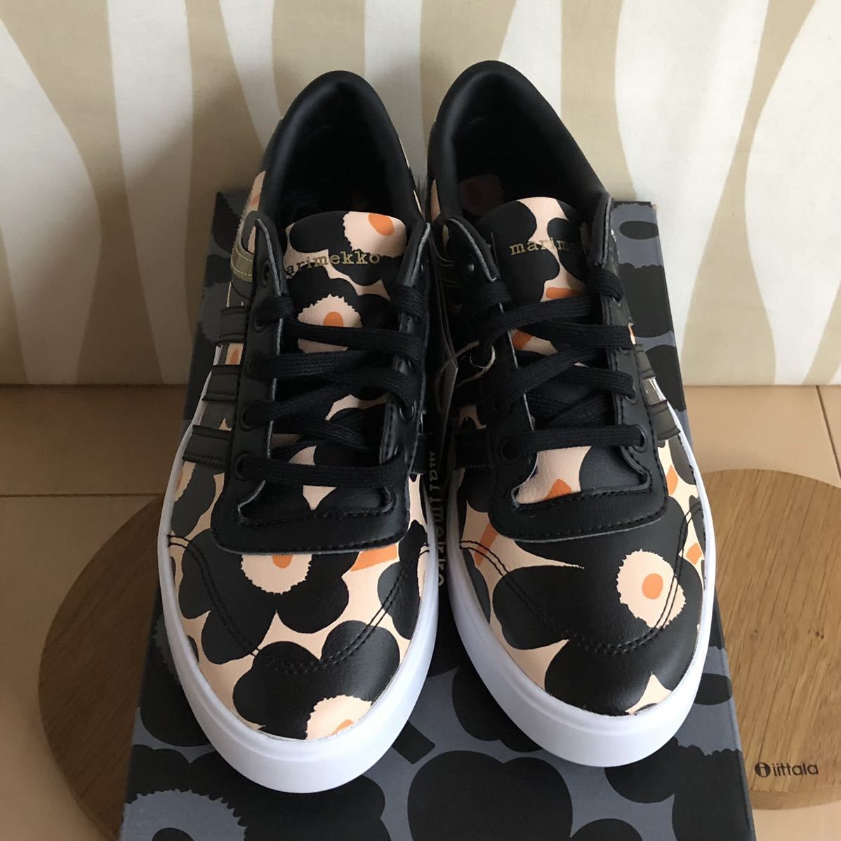 ヤフオク! - 新品 23cm adidas × marimekko アディダス マリ