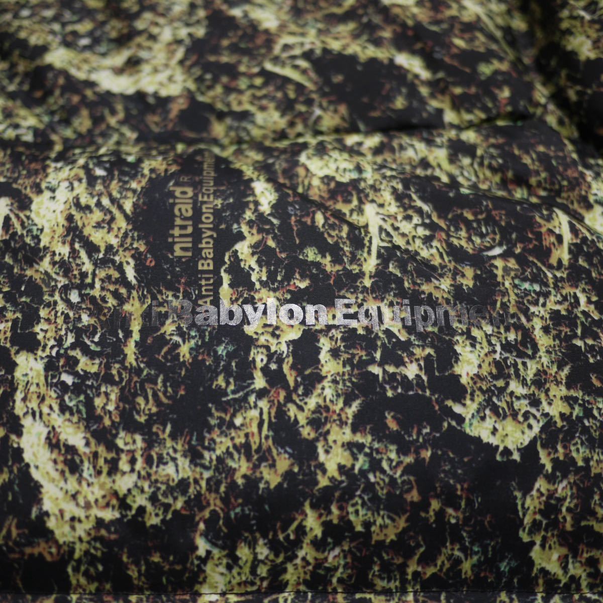 美品 NITRAID REAL WEED DOWN JACKET Size XL ナイトレイド 美品 NITRAID REAL WEED DOWN JACKET Size XL ナイトレイド