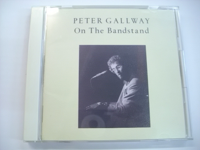 CD PETER GALLWAY ピーター ゴールウェイ ON THE BANDSTAND ザ バンドスタンド 激安の VILLAGE オン 《週末限定タイムセール》 r31011 D22Y0331 GREEN 国内盤