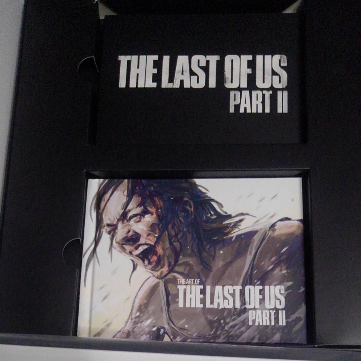 【PS4】 The Last of Us Part II [コレクターズエディション]　ソフトなし　ラストオブアス2