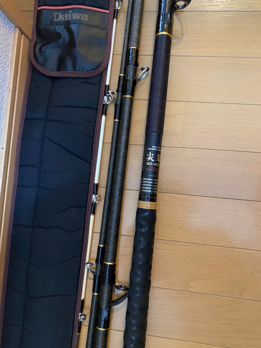 ダイワの磯大物竿 クエ 石鯛 AWTトーナメント尖閣80号-484中古品 ダイワの磯大物竿 クエ 石鯛 AWTトーナメント尖閣80号-484中古品