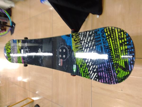 Yahoo!オークション - K2 MAGICSTAR 152cm スノーボード板 店舗 Yahoo!オークション - K2 MAGICSTAR 152cm スノーボード板 店舗