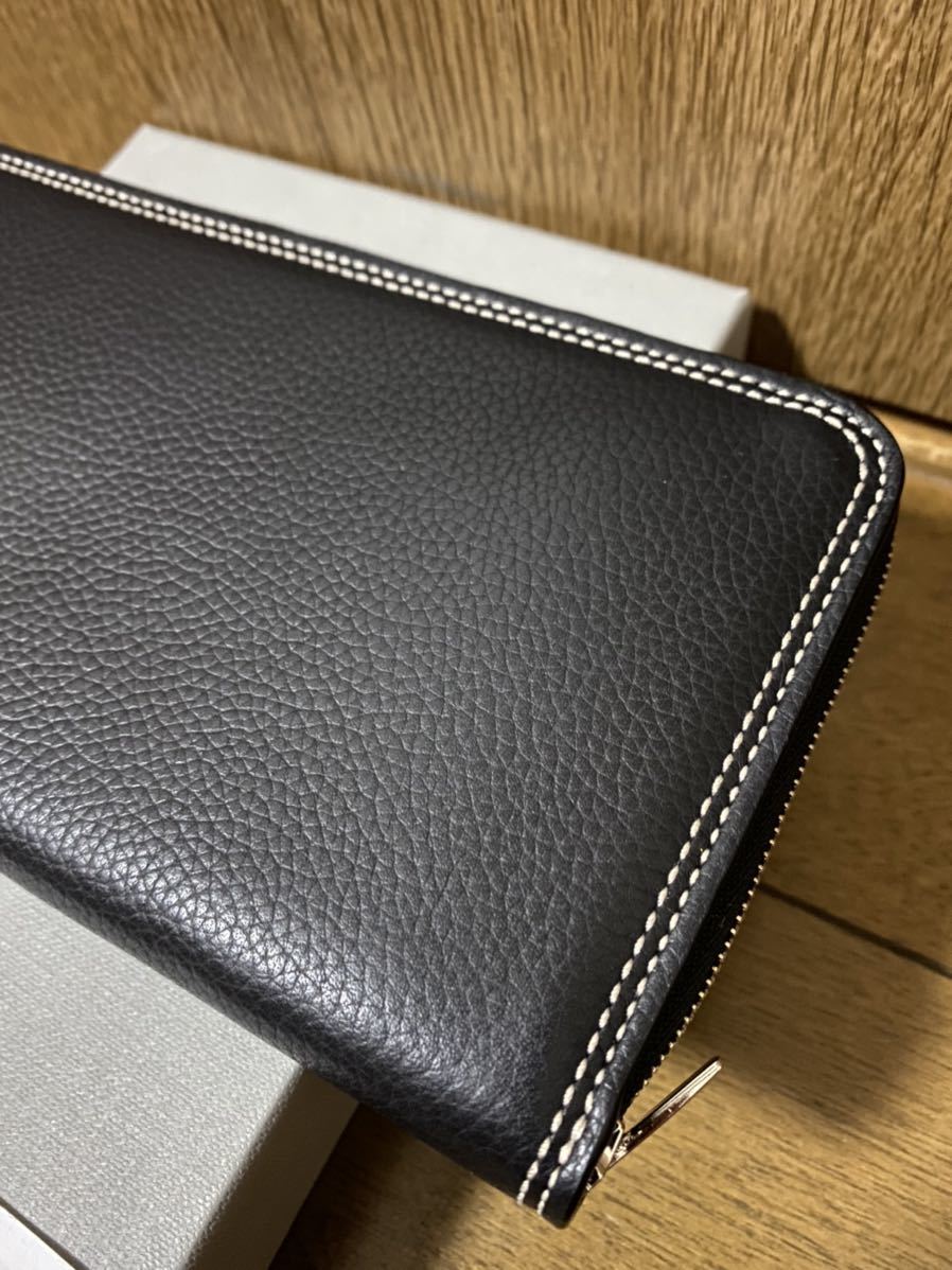 新品 未使用 定番 85,800円 J&M DAVIDSON ZIP AROUND WALLET 型押し