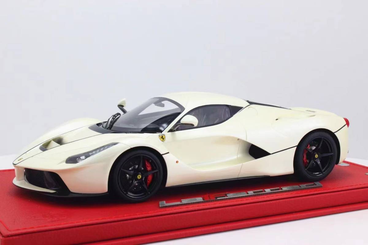 BBR High End Ferrari 1:18 LaFerrari Metallic Red Fire Rosso Fuoco Met Full  Open