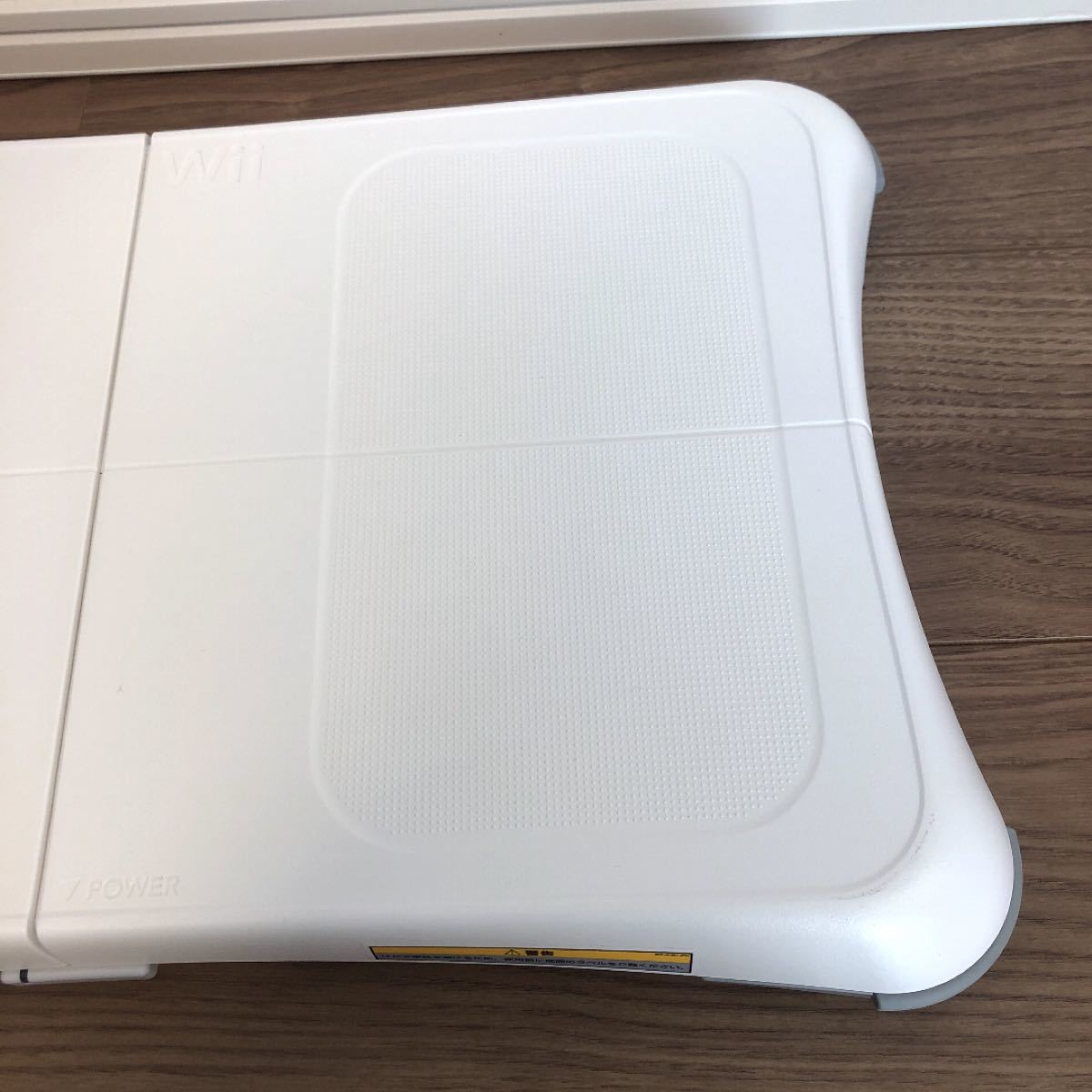 wii fit plusソフトとwii fit専用コントローラーセット　バランスボード