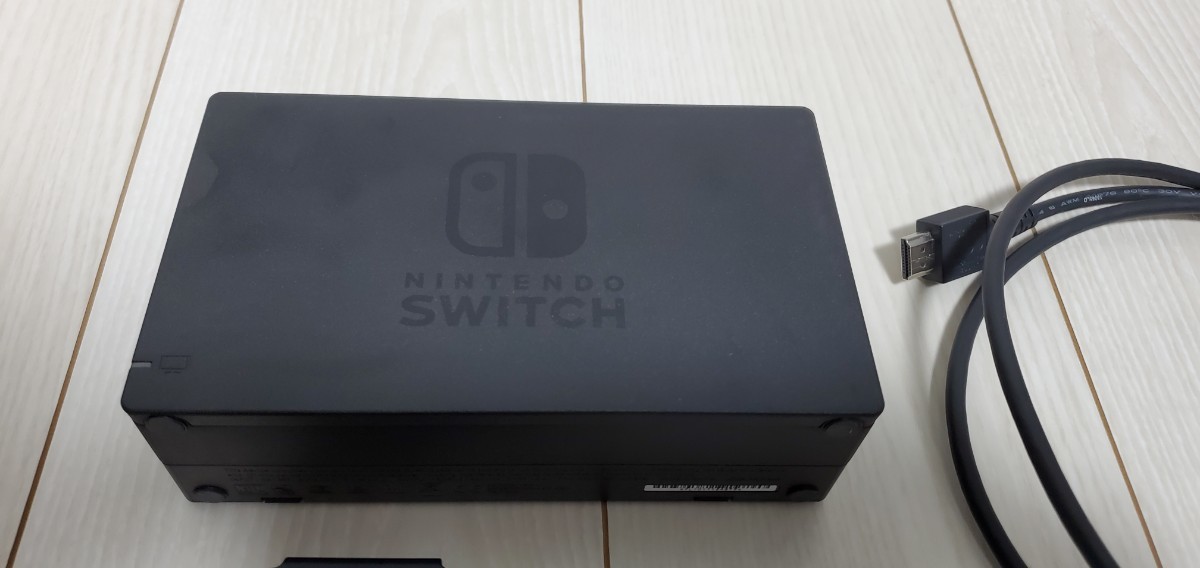 Nintendo Switch　(初期型)