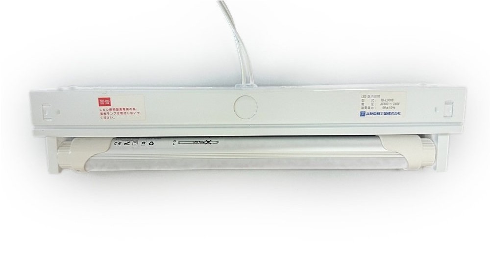 高砂電機工業 TD-L300B LED盤内照明 10W型 笠ナシ器具(トラフ) ランプセット 新品未開封_画像2