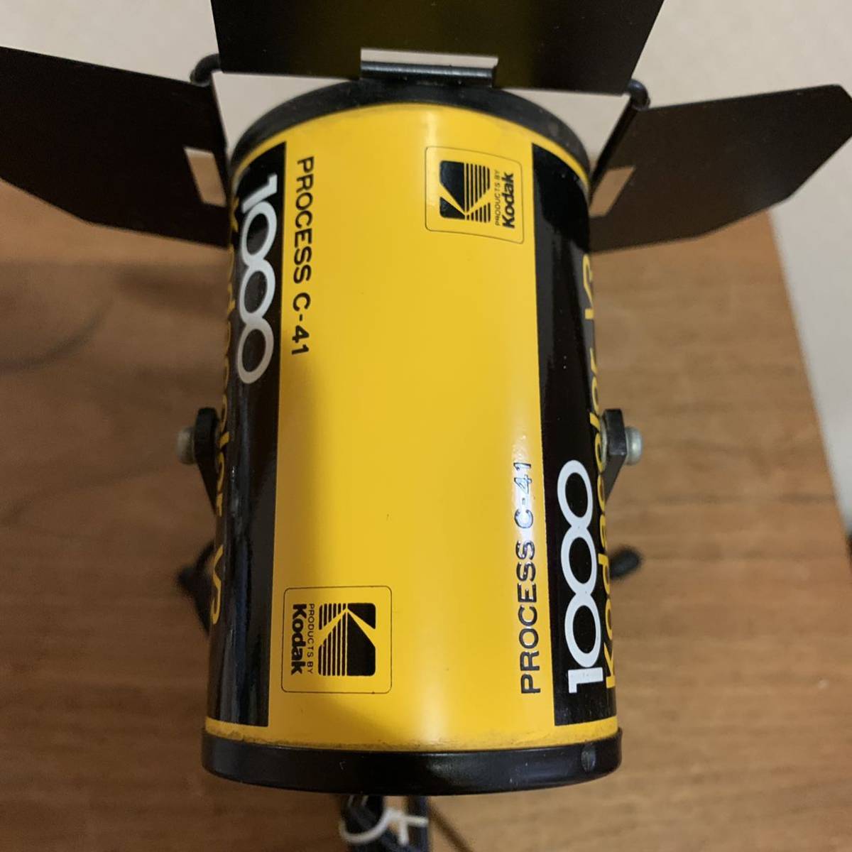 C-41 1000 Kodaフィルム型スタンドライト 照明 カメラ C-41 1000 Kodaフィルム型スタンドライト 照明 カメラ
