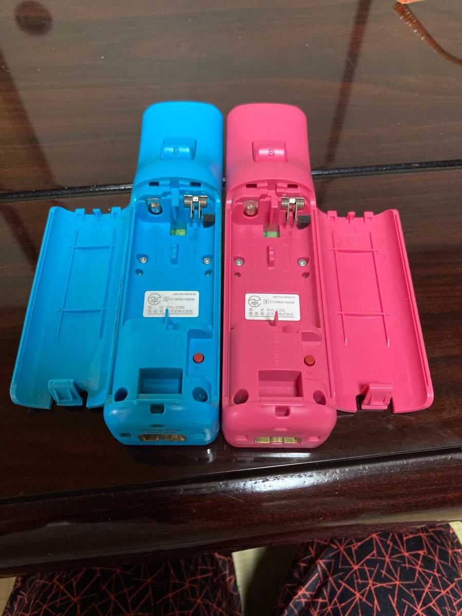 Wii　リモコンプラス(ブルー　ピンク)　２個セット