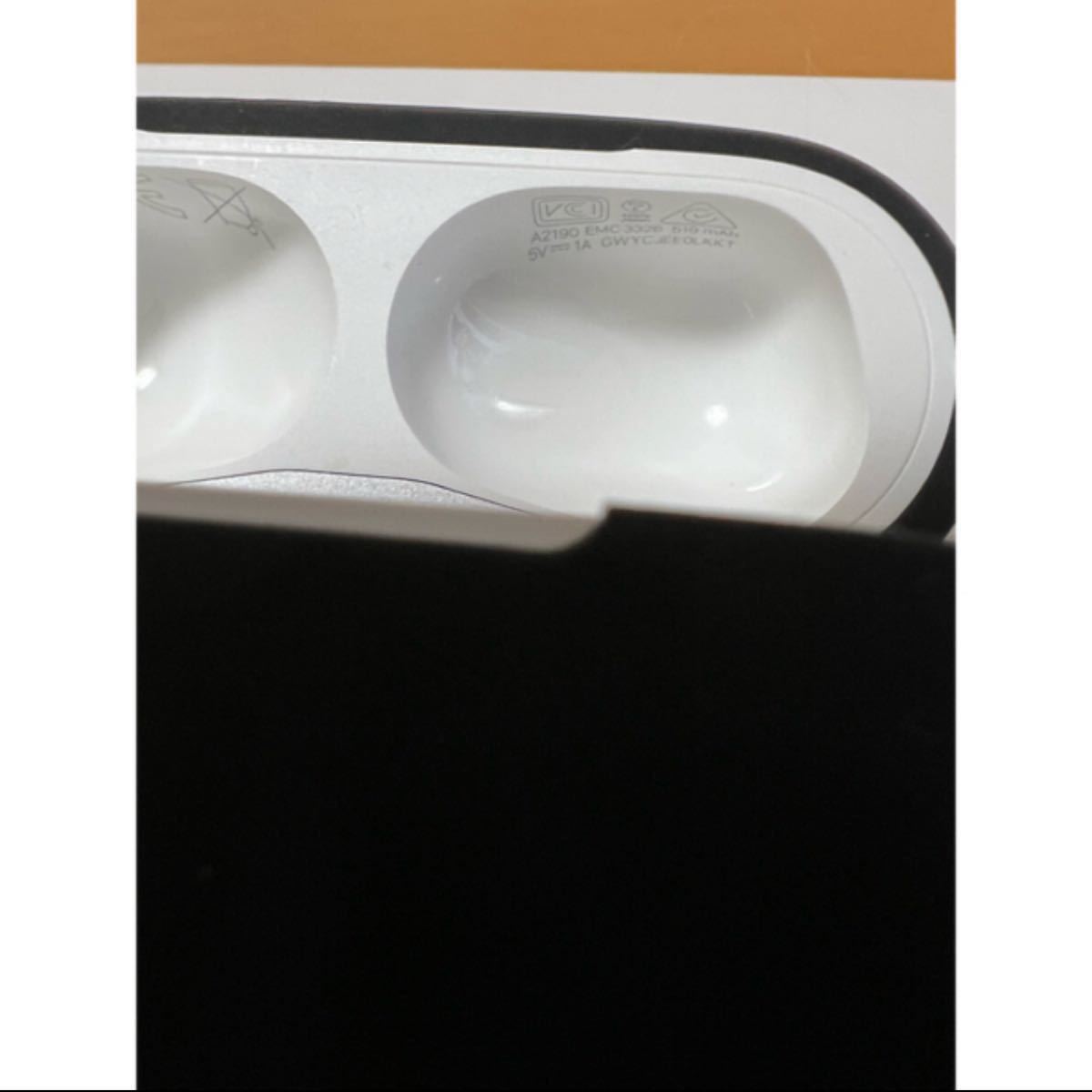 極美品 air pods pro 本物 偽物なら返品受け付けます Apple 極美品 air pods pro 本物 偽物なら返品受け付けます Apple