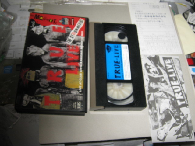 V.A./ SOS VIDEO Ⅳ TRUE-LIVE Live at CLUB CHITTA 川崎 3.12.1989 VHS MAGNETS マグネッツ STRUT ストラット STRUMMERS ストラマーズ_画像2