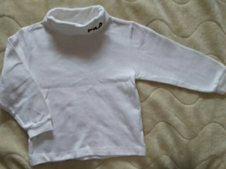 FILA（小杉産業）　ハイネック長袖Tシャツ（白）　100ｃｍ_画像1