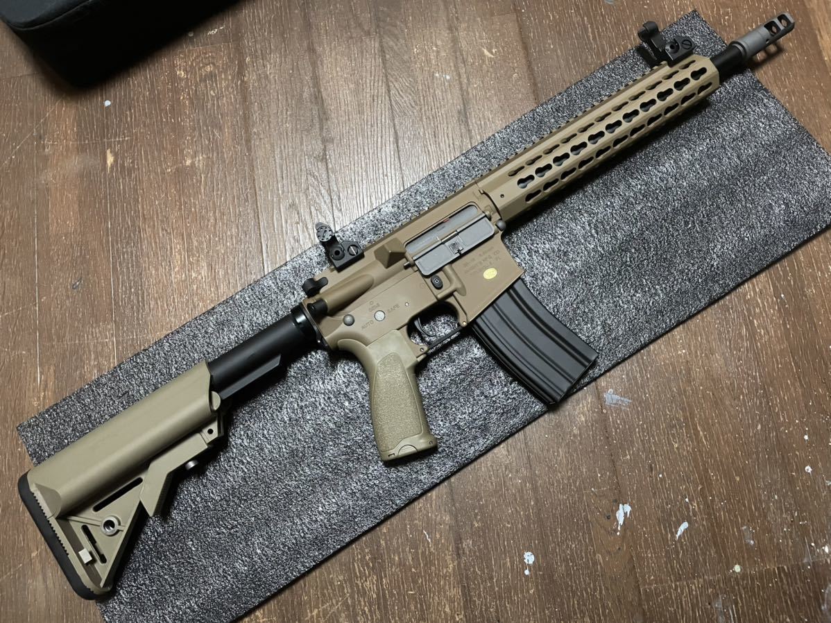 S&T M4 URX4 10インチ KEYMOD G3 メタルフレーム 電動ガン S&T M4 URX4 10インチ KEYMOD G3 メタルフレーム 電動ガン