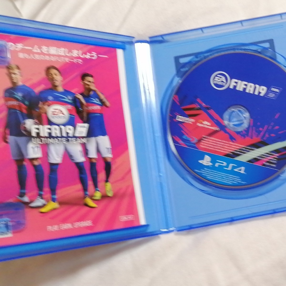 【PS4】 FIFA 19 [通常版]　中古