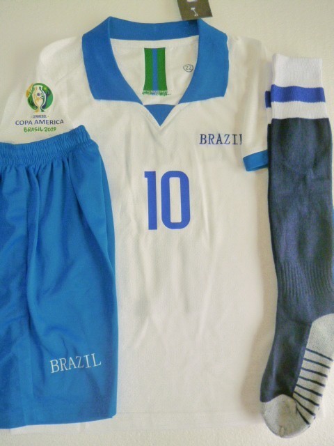 140サイズ ネイマール　2ndユニフォーム 　サッカー ブラジル　子供　10番　ソックス無　コパアメリカ