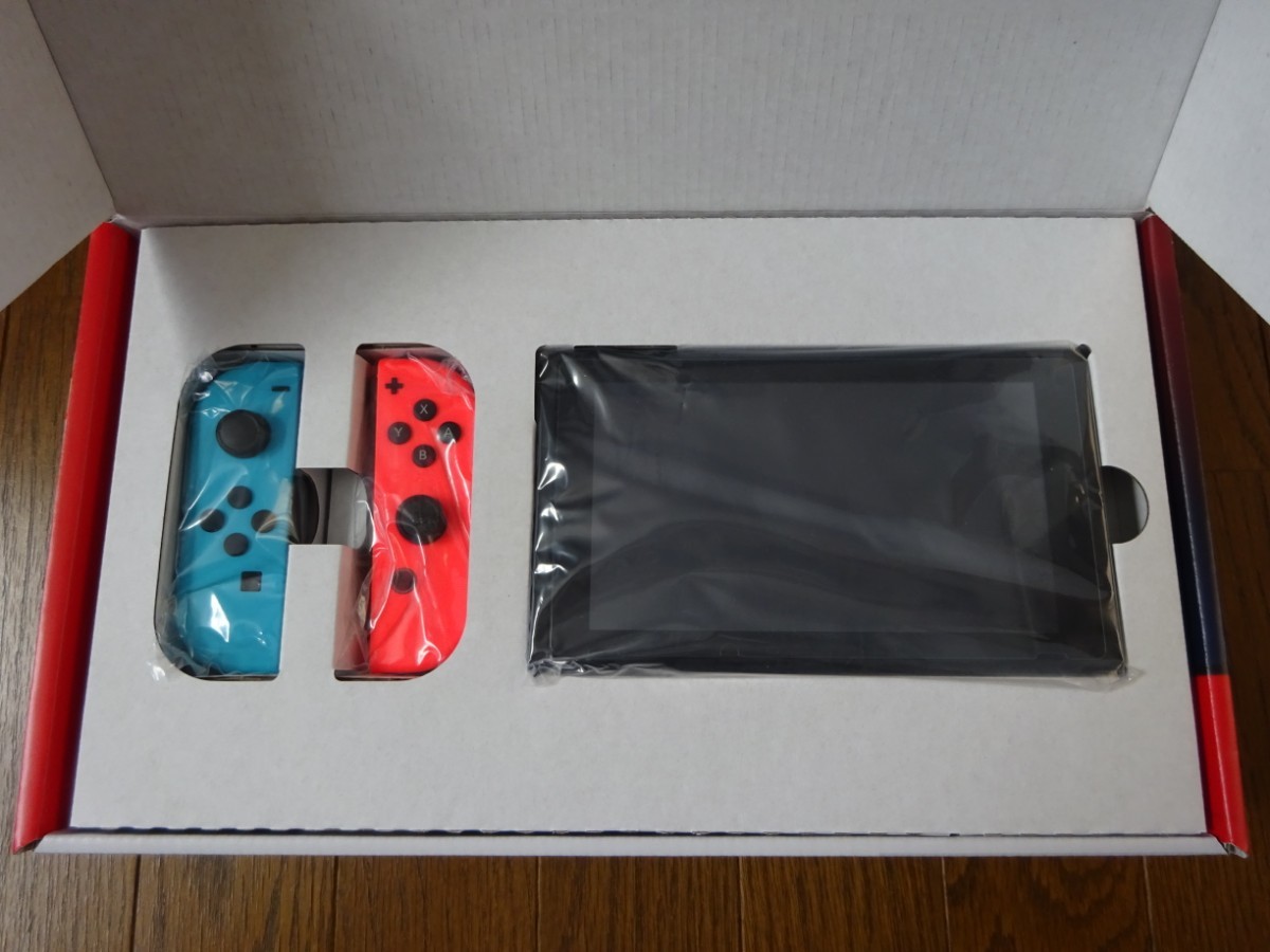 ニンテンドースイッチ  Joy-Con (L) ネオンブルー (R)  ネオンレッド Nintendo Switch