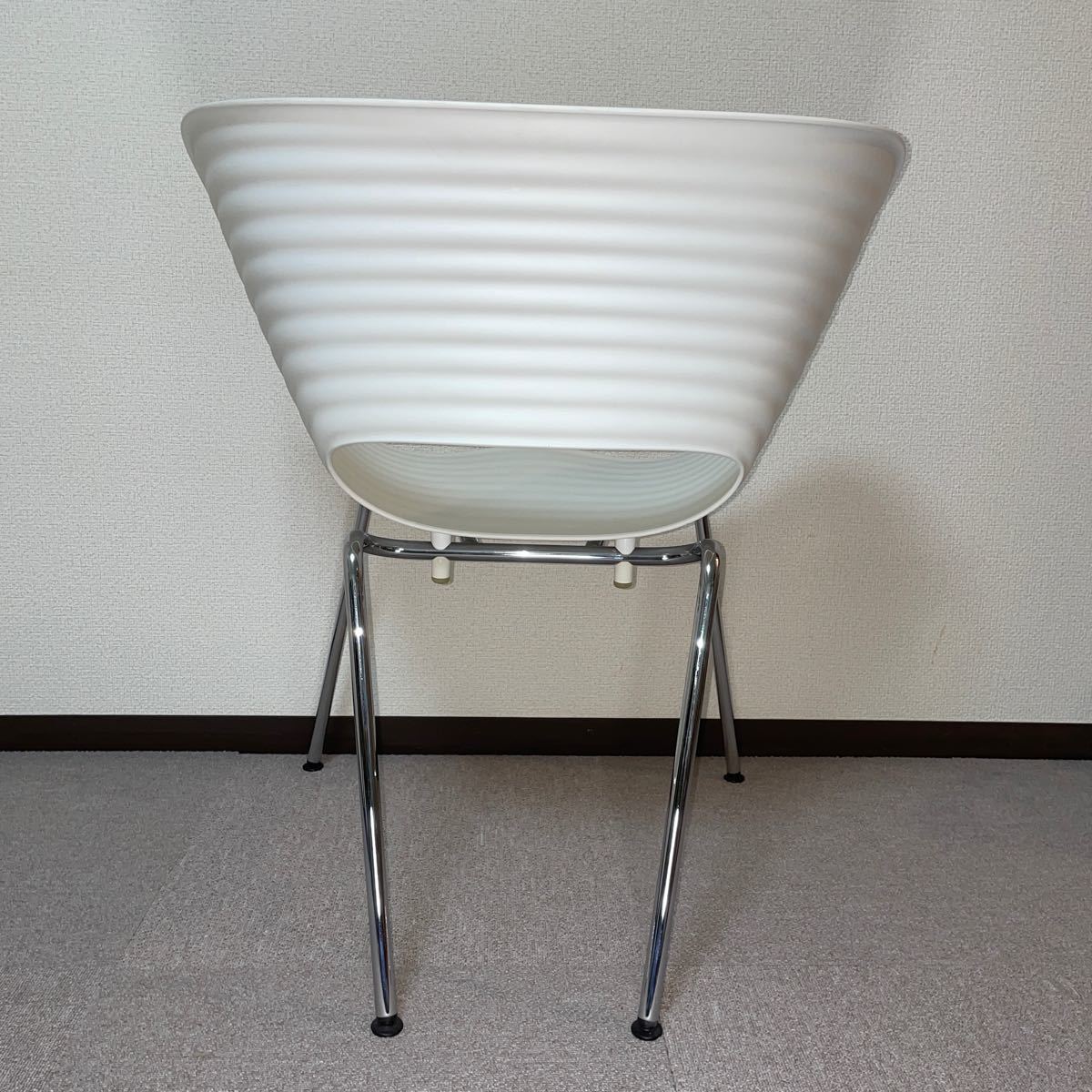2 vitraヴィトラ トムバックチェア ロン・アラッドデザイン 定価 2 vitraヴィトラ トムバックチェア ロン・アラッドデザイン 定価