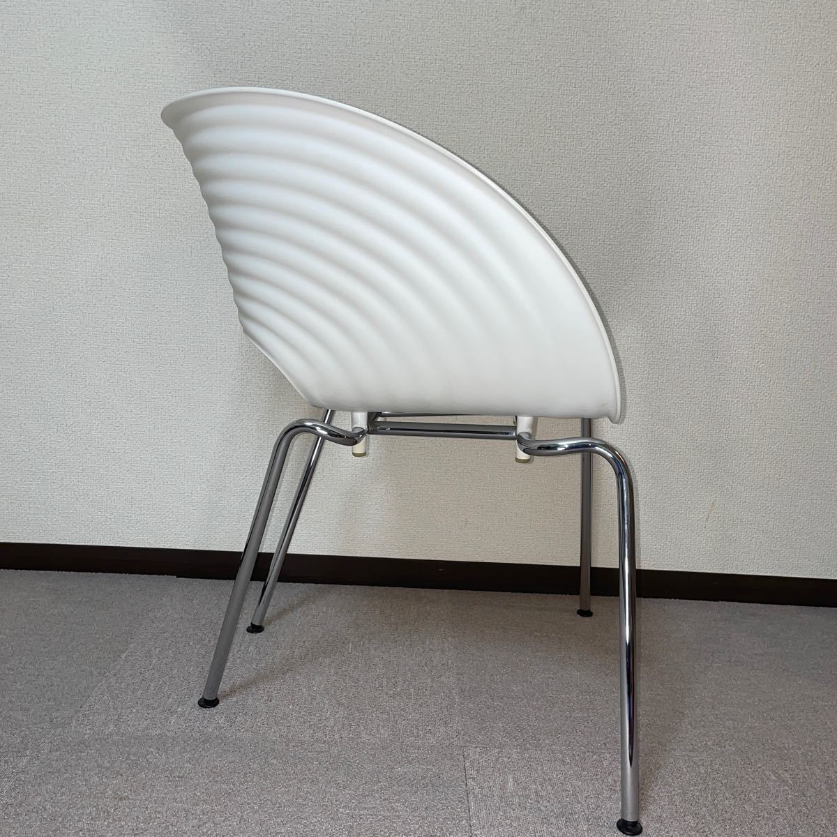 2 vitraヴィトラ トムバックチェア ロン・アラッドデザイン 定価 2 vitraヴィトラ トムバックチェア ロン・アラッドデザイン 定価