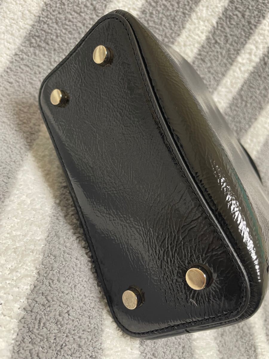 ケイトスペード Katespade バッグ トート ショルダー レメディ パテント スモール トップ ハンドル 黒 ブラック