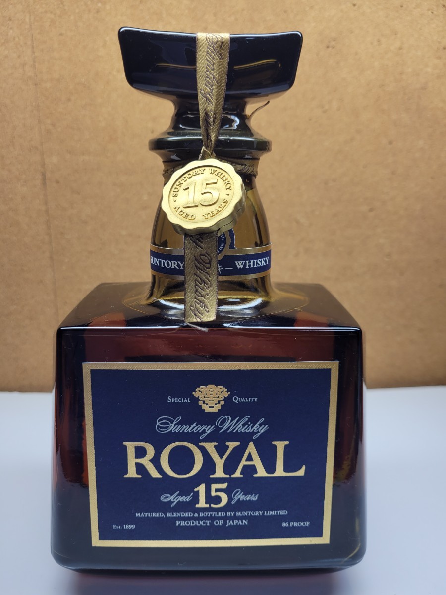 SUNTORY ROYAL サントリー ローヤル15年 古酒  WHISKY ROYAL aged 15 years