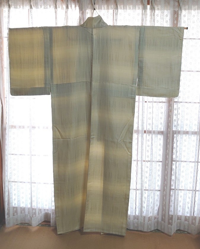 未使用 高貴な方がお召しになるお召 単衣の着物 佐竹美都子さんの展示