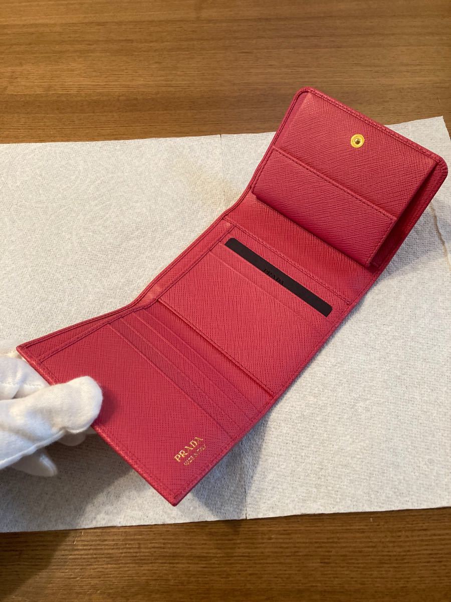 本物 未使用 PRADA プラダ 三つ折り財布|Yahoo!フリマ(旧 本物 未使用 PRADA プラダ 三つ折り財布|Yahoo!フリマ(旧
