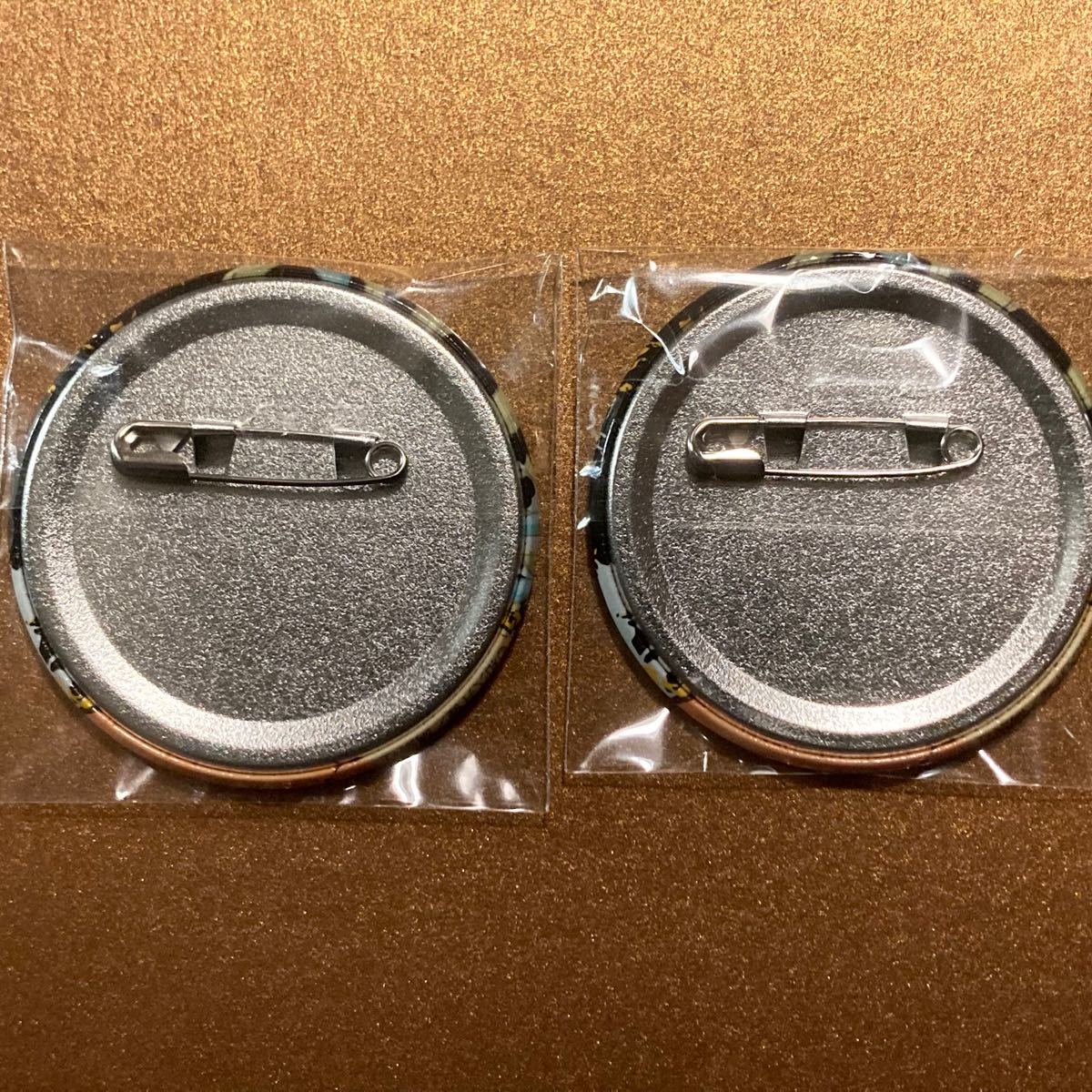 2個セット 東京リベンジャーズ 灰谷竜胆 タワーレコード 缶バッジ
