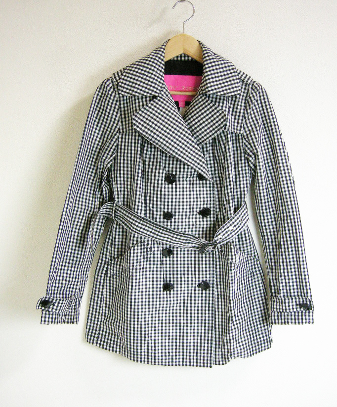 #BETSEY JOHNSON[ Betsey Johnson ] black white silver chewing gum check trench coat S