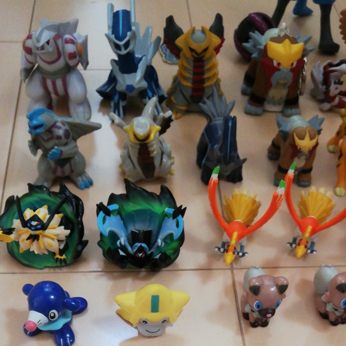 ポケモン モンコレ 保管 全部で60点(¥8,000) | andradecidadania