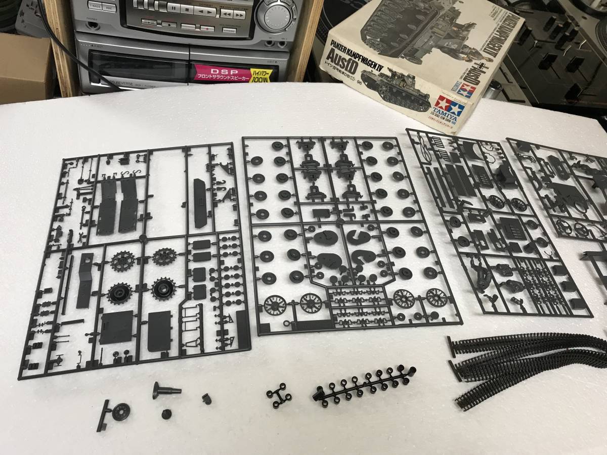 タミヤ　ドイツ軍　Ⅳ号戦車D型　　取説無しジャンク訳あり_画像3