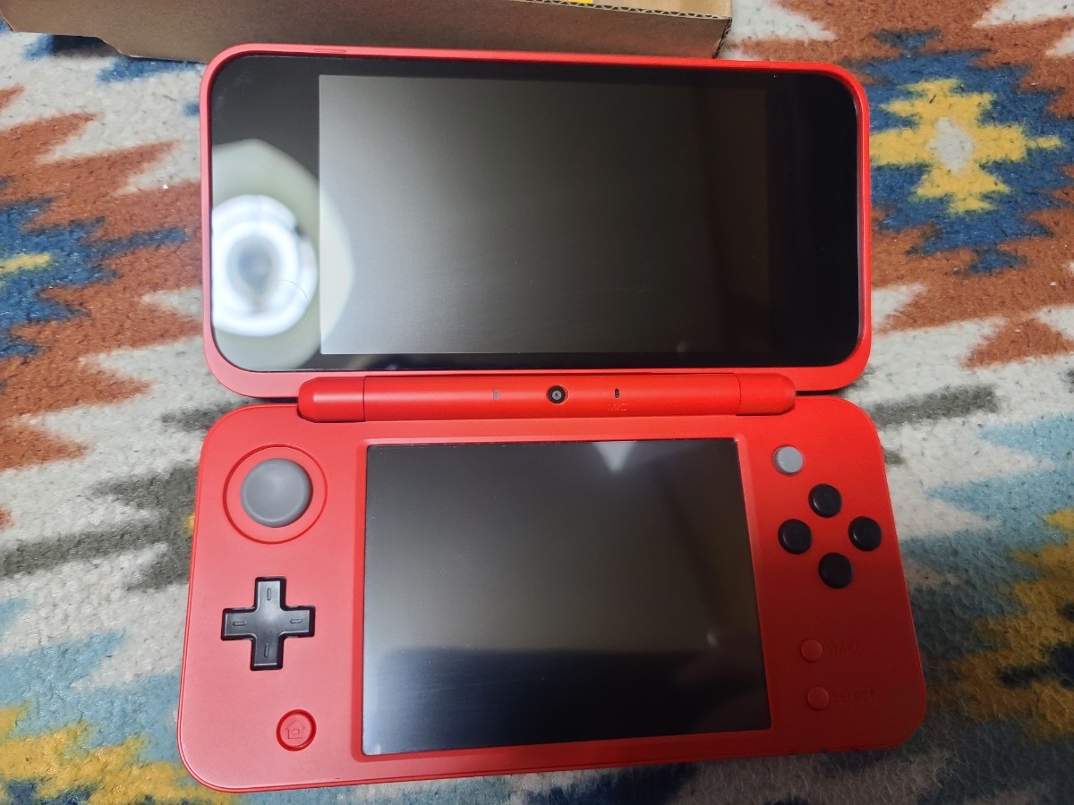 Newニンテンドー2DS LL モンスターボールエディション