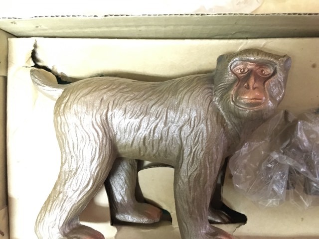  日展 金属 伝統 工芸 村田宏 作 鉄製 情愛 猿 親子 置物 干支 さる サル オーナメント Metal ornaments monkey Figure murata hiroshi