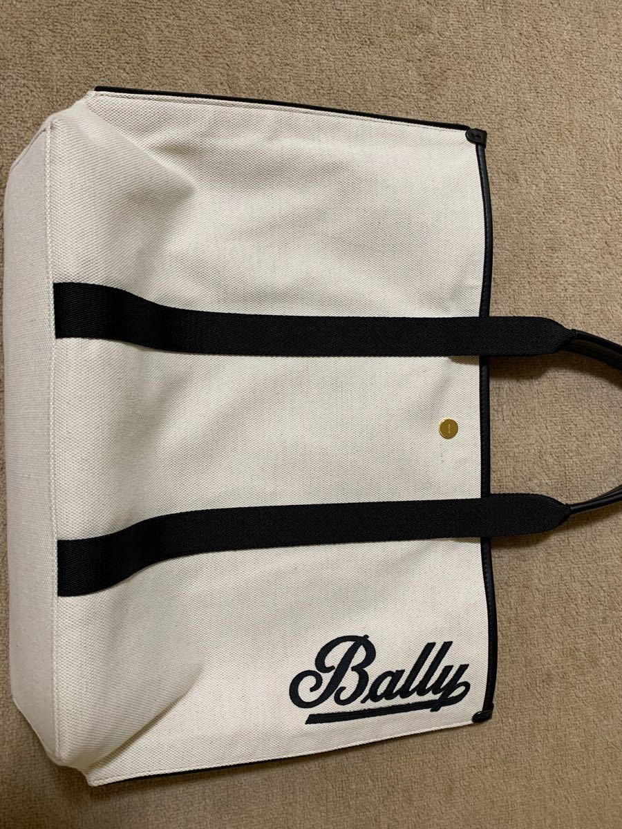 【期間限定お値下げ！新品未使用】BALLY トートバッグ