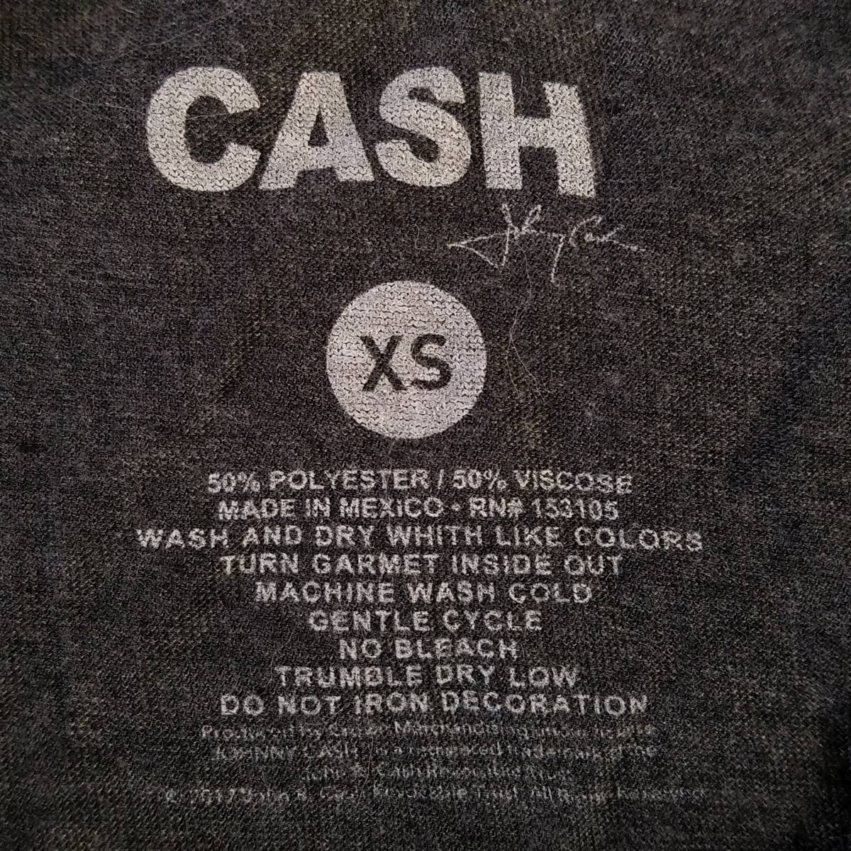 魅惑のバンドT特集! 新品『KOHL'S × JOHNNY CASH(ジョニー・キャッシュ)』半袖Tシャツ ヘザーブラック サイズXS／ロックT_画像3