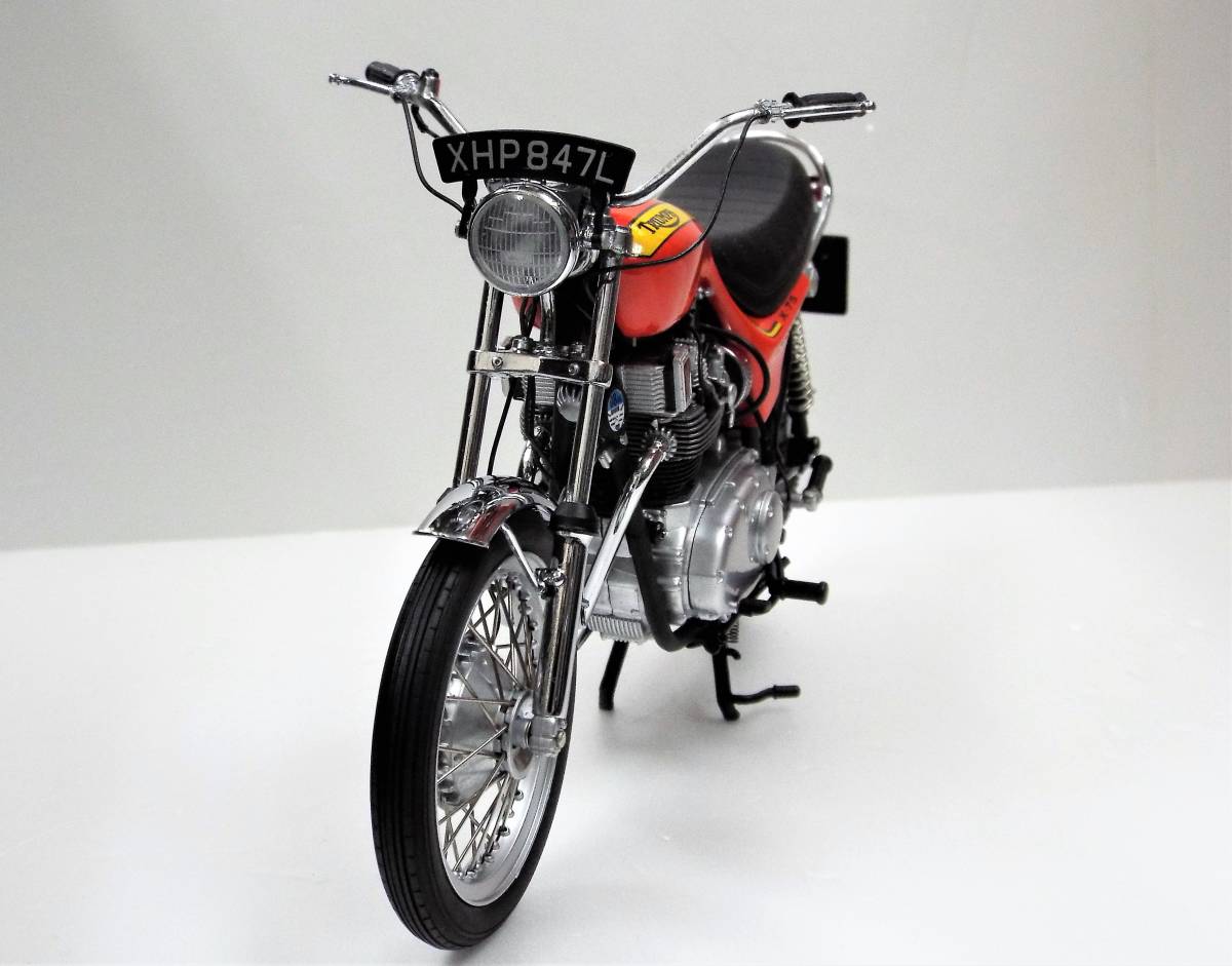 【PMA】1/12 トライアンフ ハリケーン X75 1973年 オレンジの完成バイクモデル_画像5