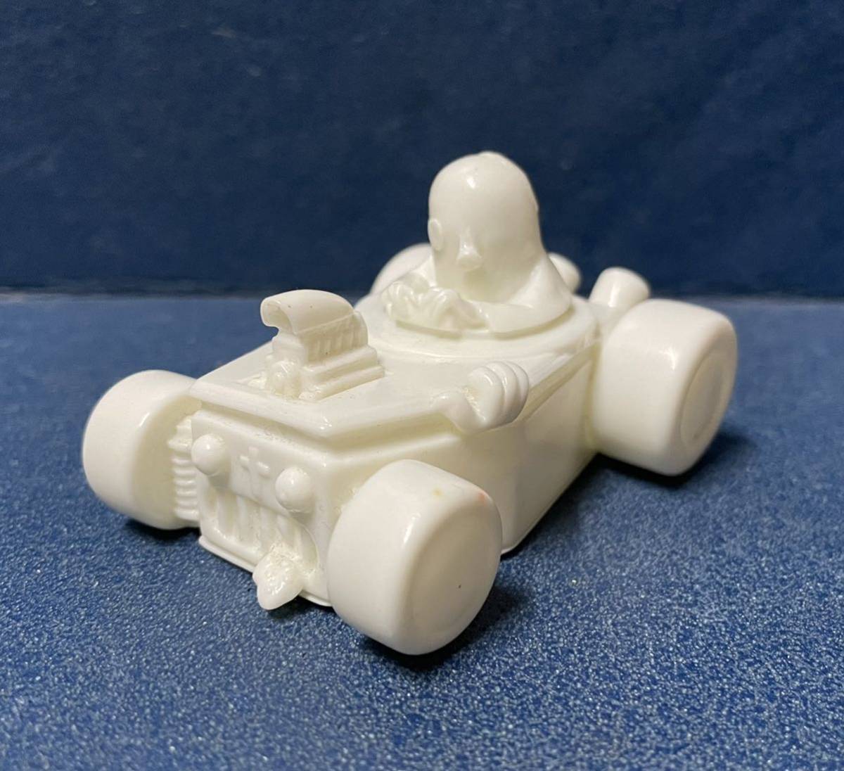 再入荷】 ソフビ 当たり コフィンカー モンスターカー base 再入荷】 ソフビ 当たり コフィンカー モンスターカー base
