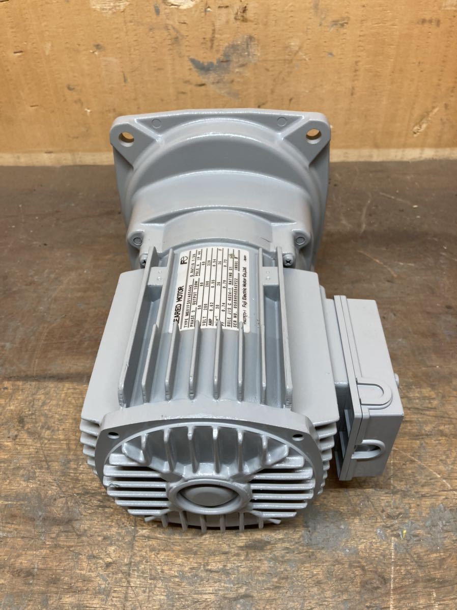 送料0 FUJIフランジ型ギヤードモーター三相200V 100w4p RATIO1 送料0 FUJIフランジ型ギヤードモーター三相200V 100w4p RATIO1