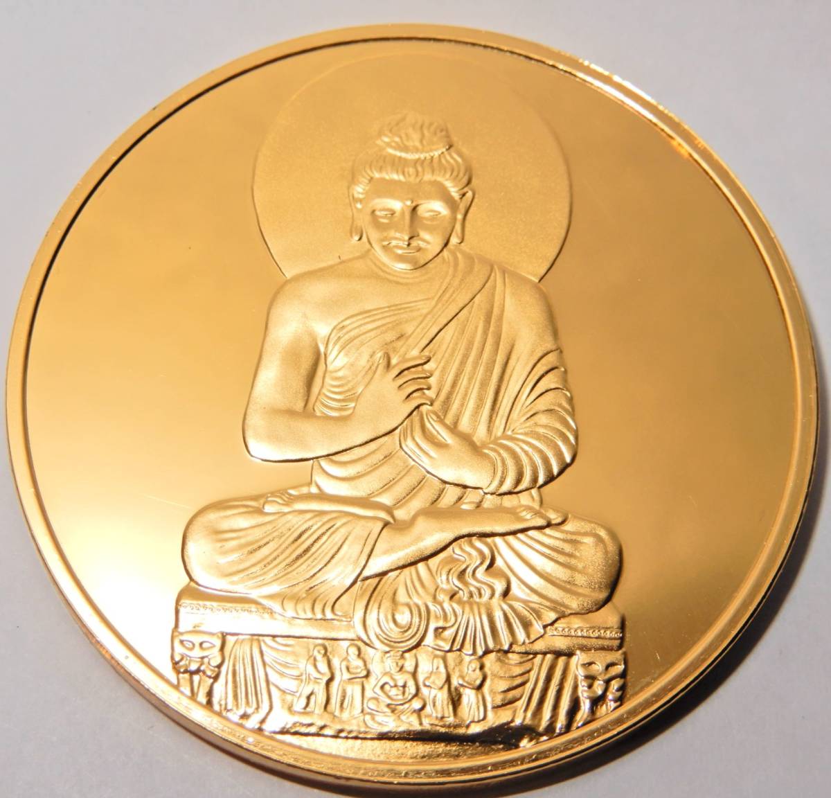 レア 限定品 アンティーク インドの仏教美術 ガンダーラ 仏座像 仏坐像 仏像 仏教 記念メダル 記念章 記章 章牌 スーベニア コイン